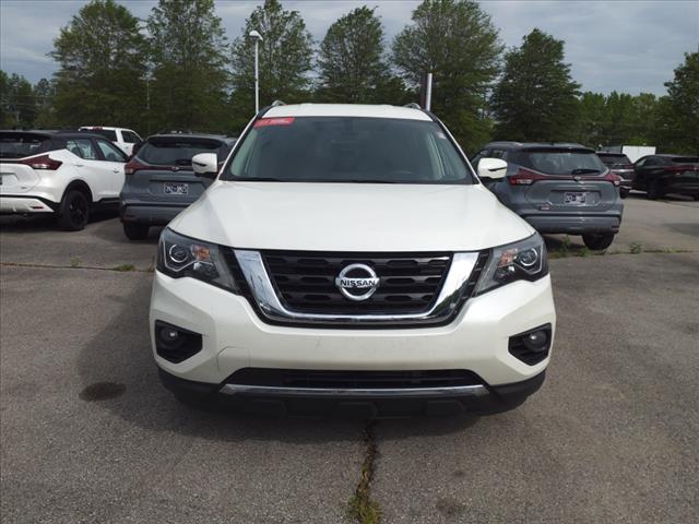 2019 Nissan Pathfinder SL