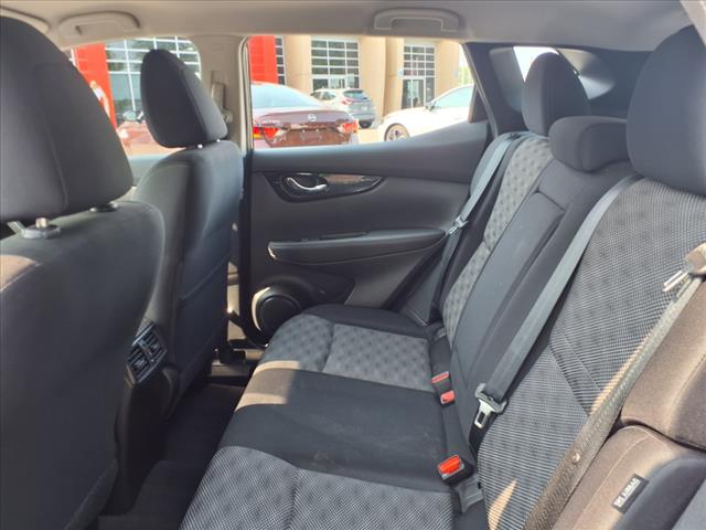2021 Nissan Rogue Sport SV