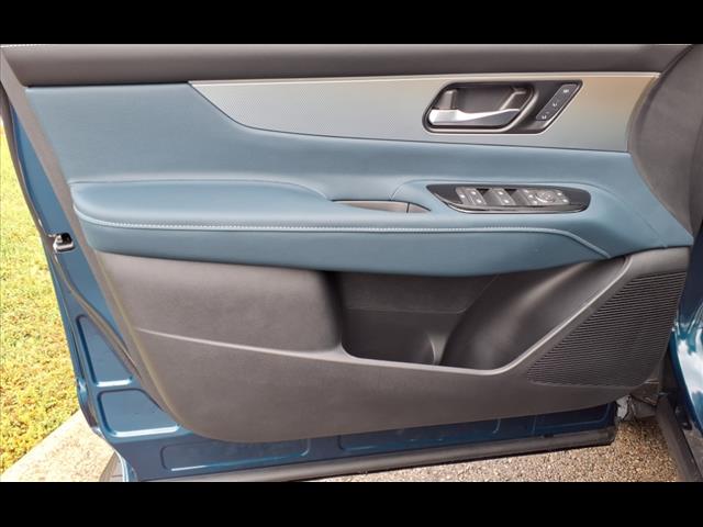 2025 Nissan Murano Platinum