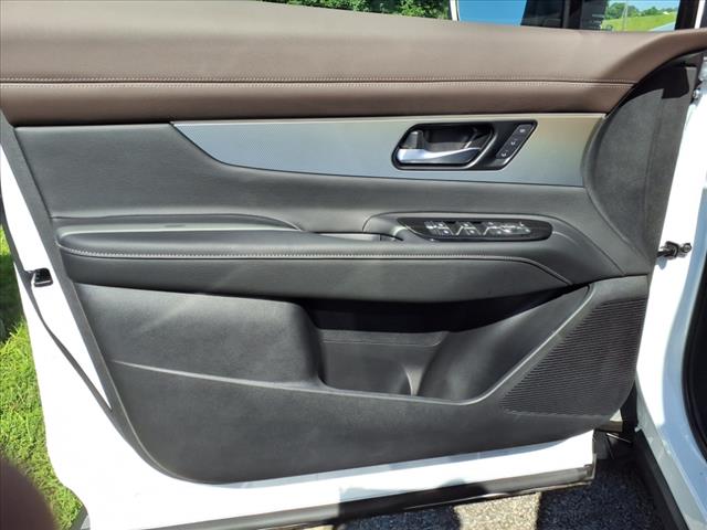 2025 Nissan Murano Platinum