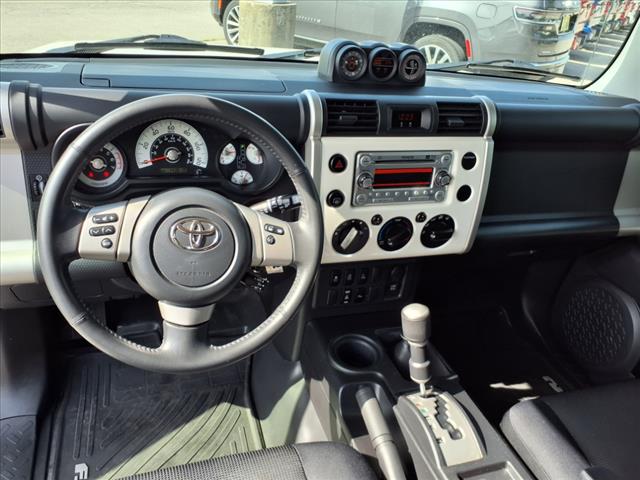 2013 Toyota FJ Cruiser Base