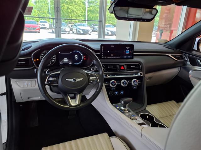 2022 Genesis G70 3.3T Standard