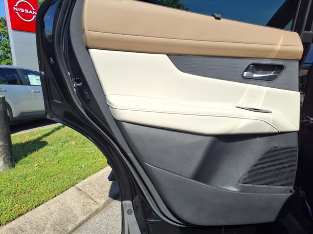 2025 Nissan Murano Platinum