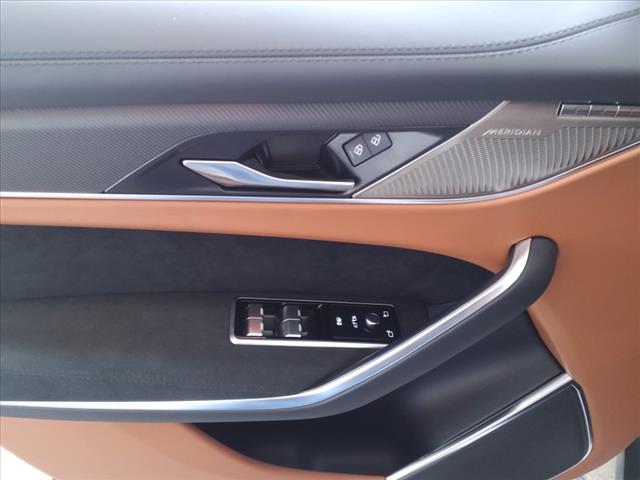 2023 Jaguar F-PACE SVR