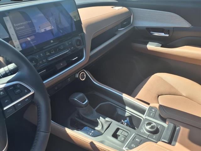 2024 Toyota Grand Highlander Platinum