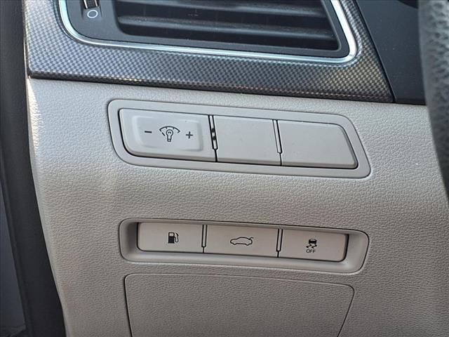 2016 Hyundai SONATA 2.4L Sport