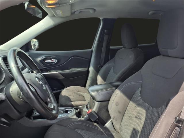 2019 Jeep Cherokee Latitude