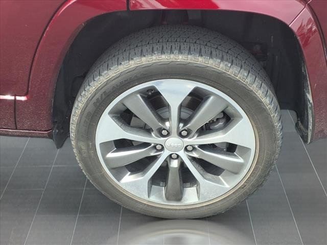 2019 Jeep Cherokee Overland