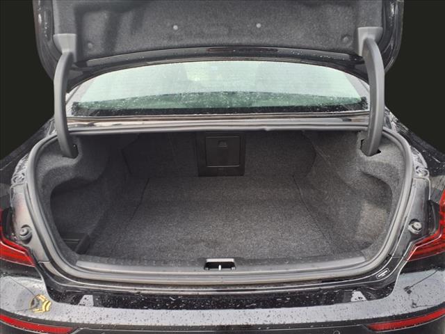 2024 Volvo S60 Core Dark Theme