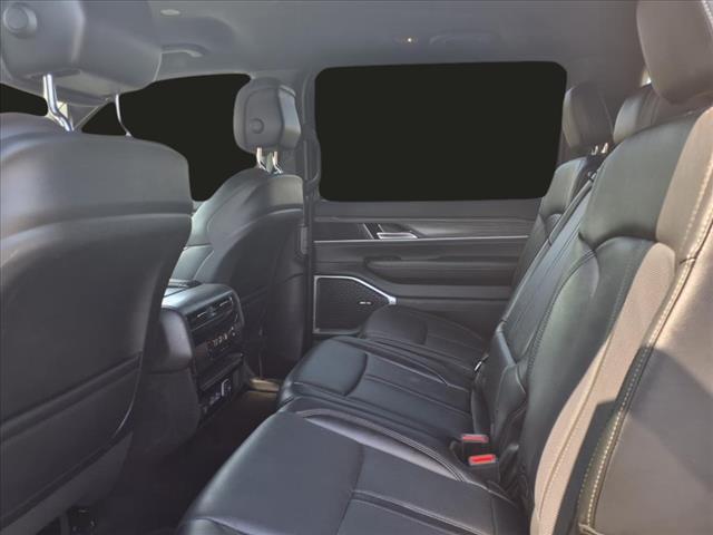 2024 Jeep Wagoneer Series III