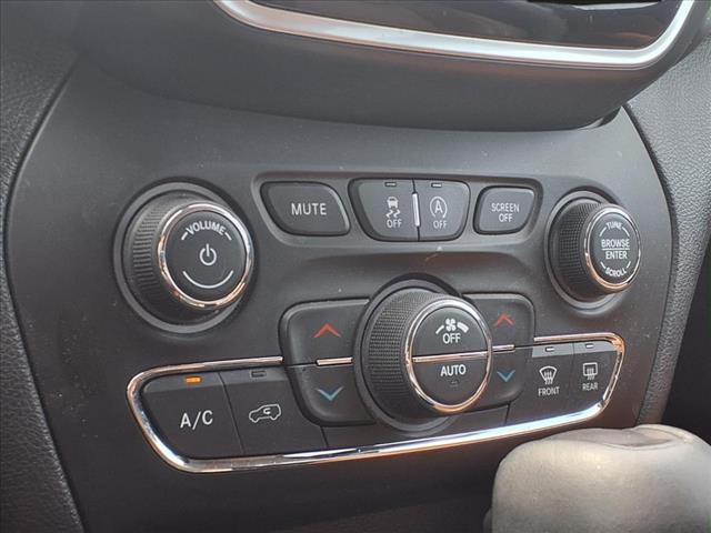 2019 Jeep Cherokee Overland