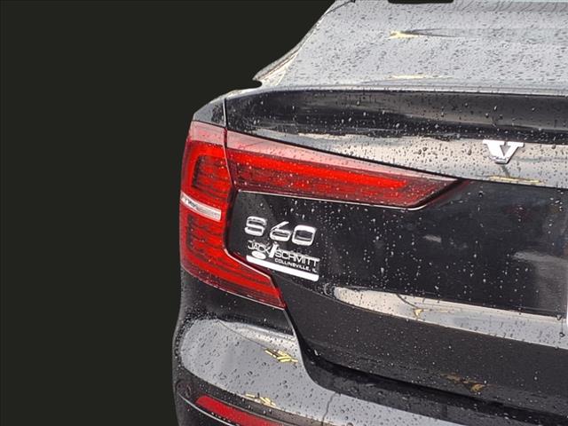 2024 Volvo S60 Core Dark Theme