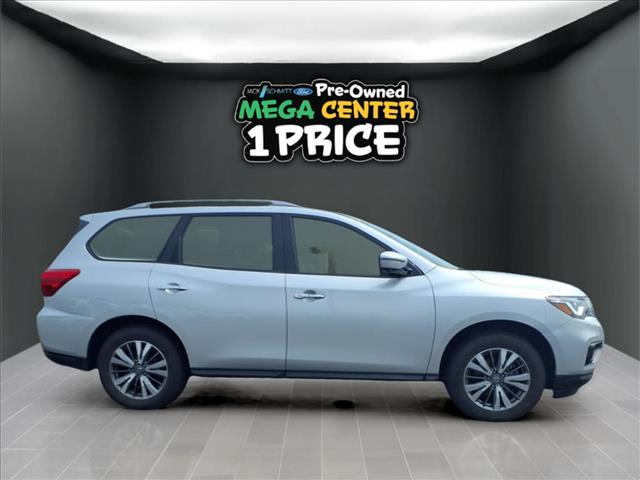2019 Nissan Pathfinder SL