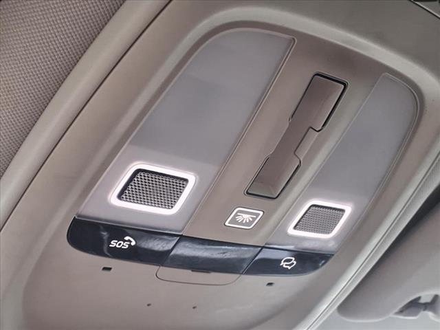 2024 Volvo S60 Core Dark Theme