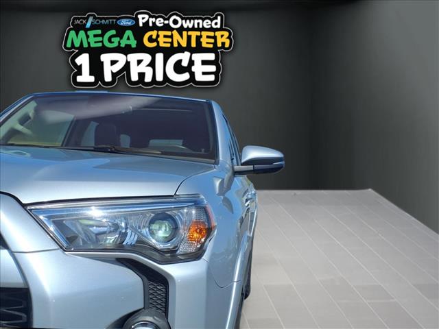 2023 Toyota 4Runner SR5 Premium