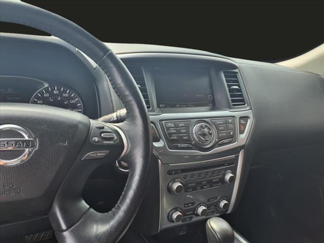 2019 Nissan Pathfinder SL