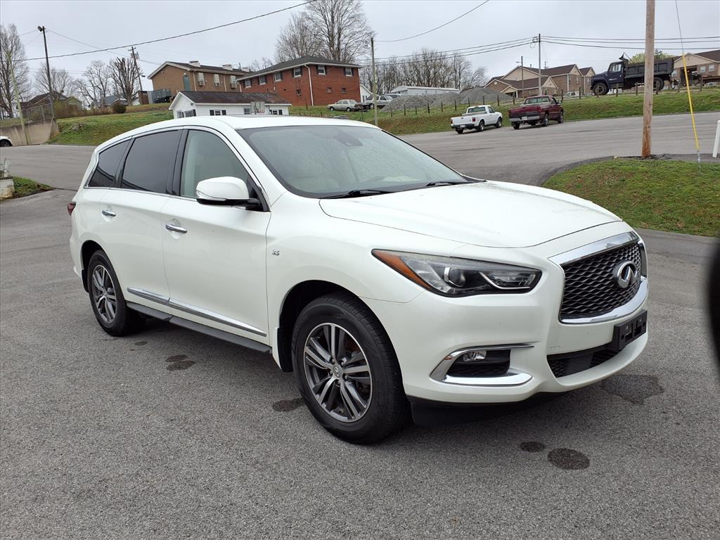 2019 INFINITI QX60 Luxe - main photo