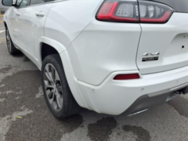 2019 Jeep Cherokee Overland