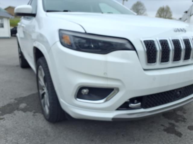 2019 Jeep Cherokee Overland