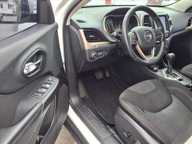 2015 Jeep Cherokee Altitude