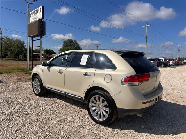 2014 Lincoln MKX Base