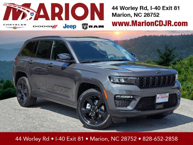 2025 Jeep Grand Cherokee Limited 4WD w/ Pano & Black Appearance Pkg