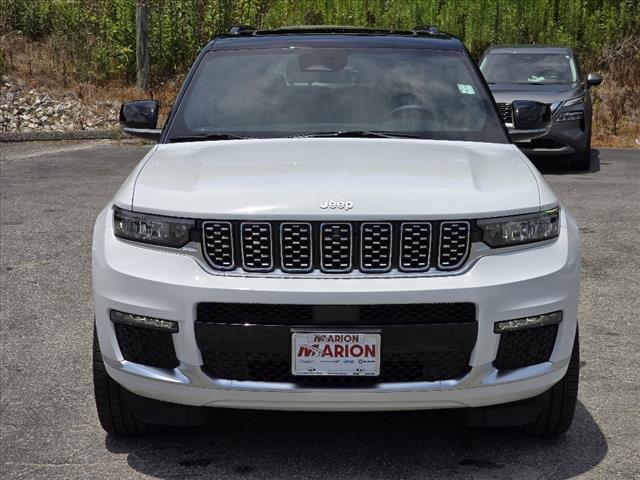 2025 Jeep Grand Cherokee L Summit Reserve 4WD w/ 3rd Row Seats