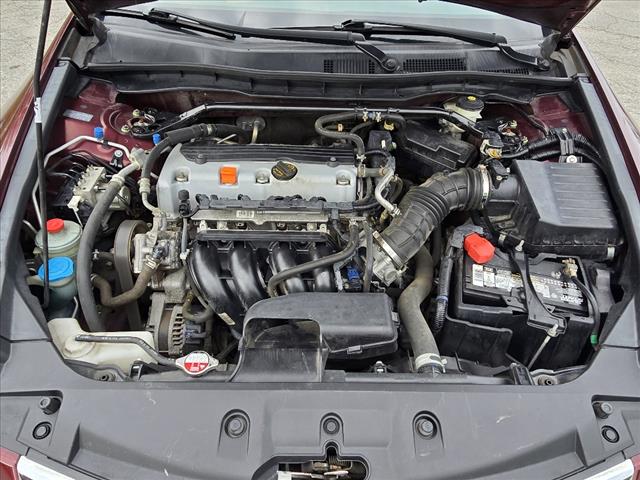 2012 Honda Accord EX-L 2.4 w/ Heated Bucket Seats and Premium Audi
