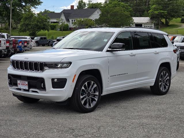 2025 Jeep Grand Cherokee L Overland 4WD w/ Trailer Tow Pkg