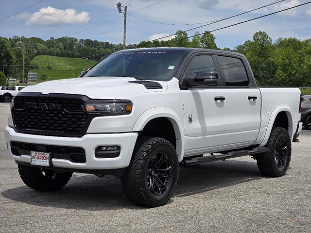 2025 RAM 1500 Big Horn/Lone Star 4WD Black Widow
