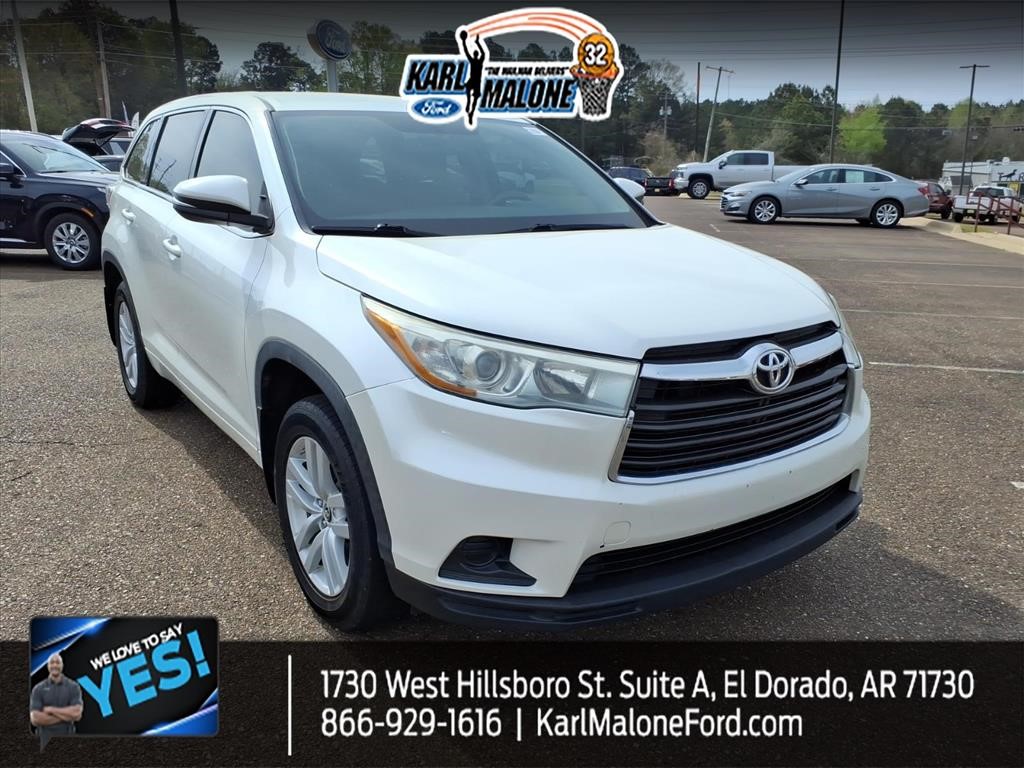White (Blizzard Pearl) 2016 Toyota Highlander LE AWD SUV / Crossover All-Wheel Drive 6-Speed Automatic Overdrive