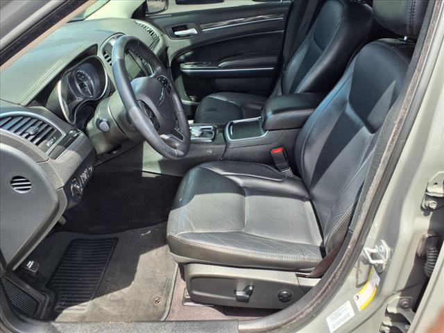 2018 Chrysler 300 Touring L