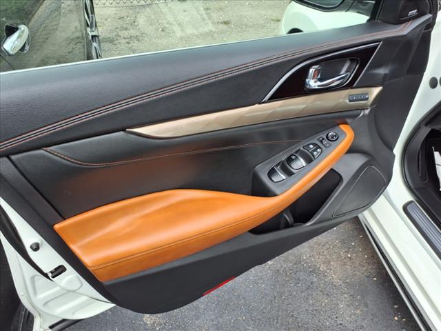 2019 Nissan Maxima Platinum