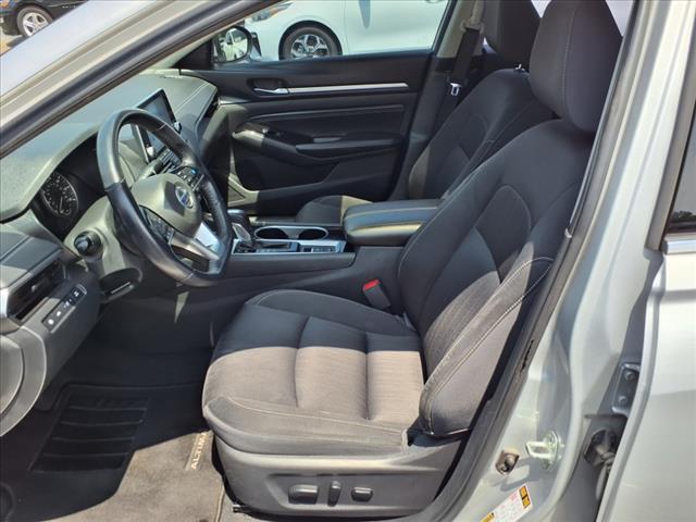 2020 Nissan Altima 2.5 SV