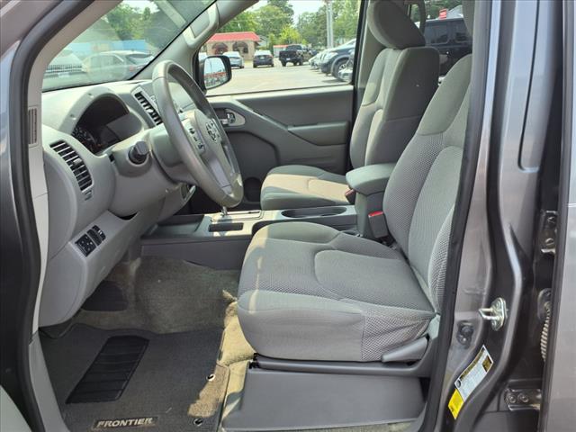2017 Nissan Frontier SV