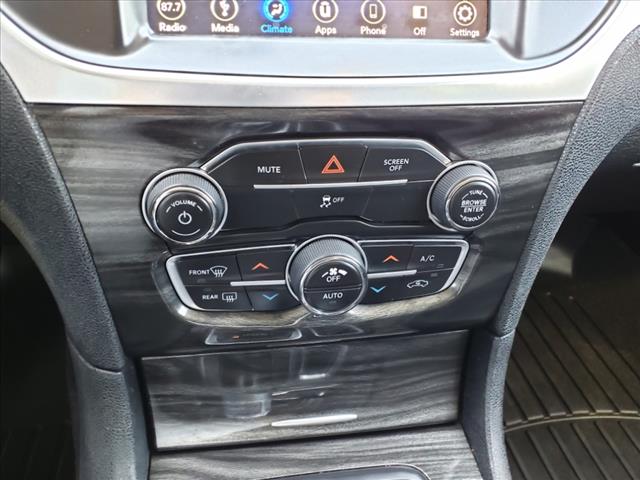 2019 Chrysler 300 Touring