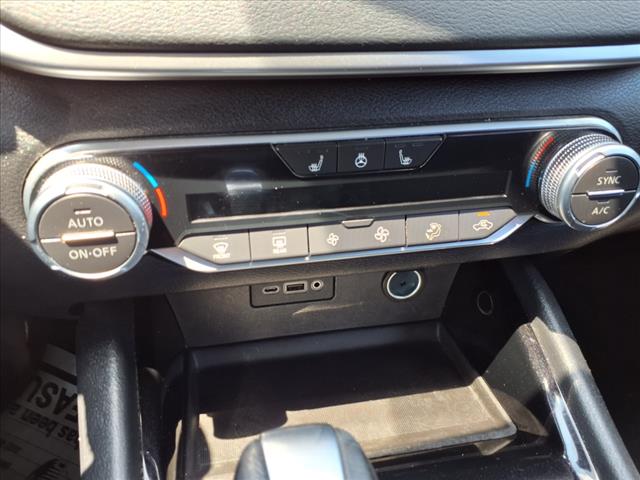 2020 Nissan Altima 2.5 SV