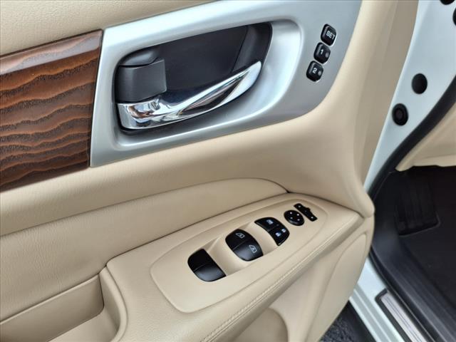 2019 Nissan Pathfinder Platinum