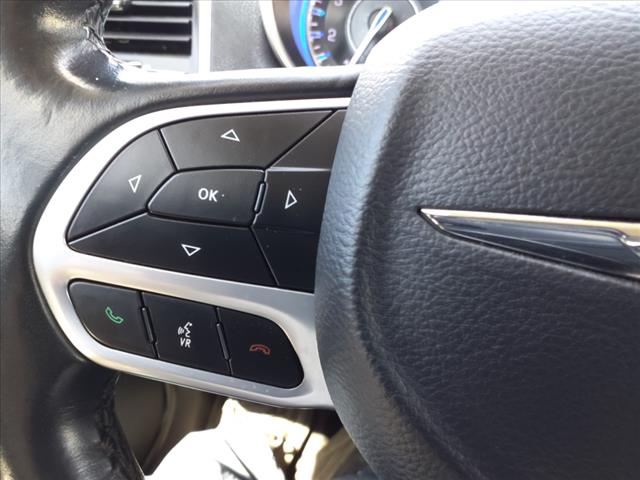 2019 Chrysler 300 Touring