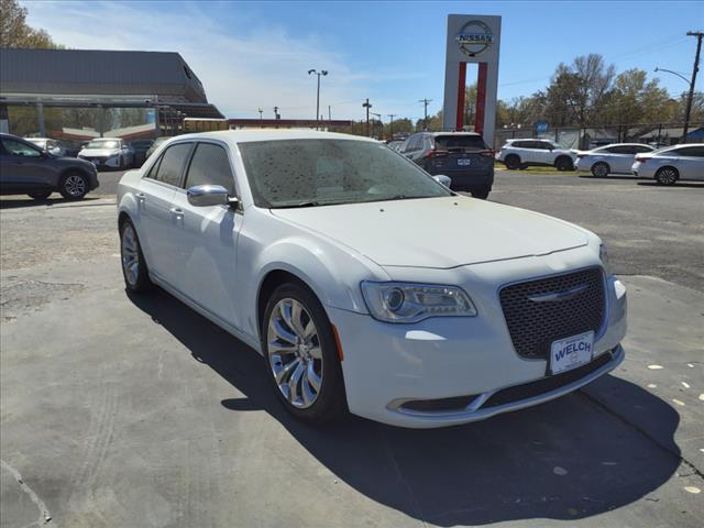 2019 Chrysler 300 Touring