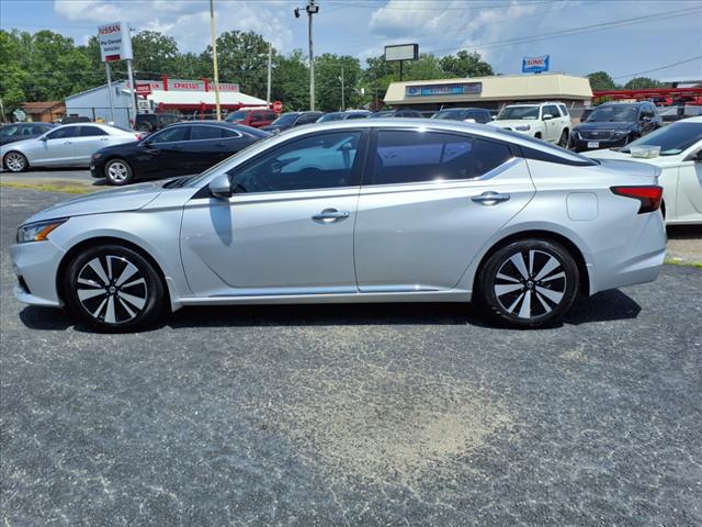 2020 Nissan Altima 2.5 SV