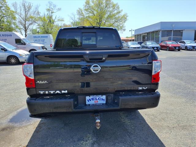 2021 Nissan Titan SV