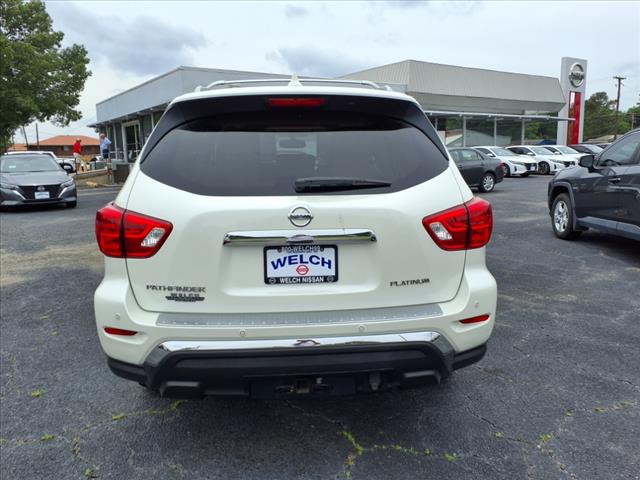 2019 Nissan Pathfinder Platinum