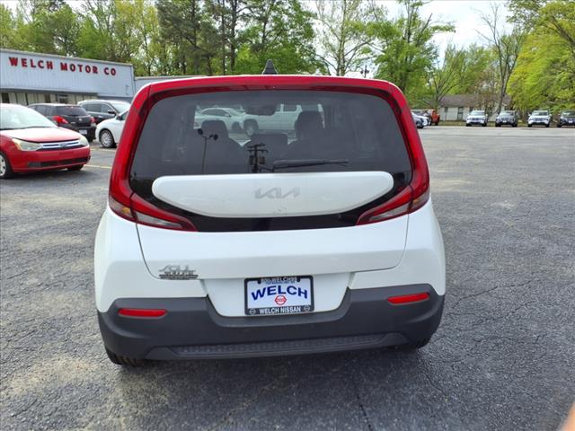 2022 Kia Soul LX