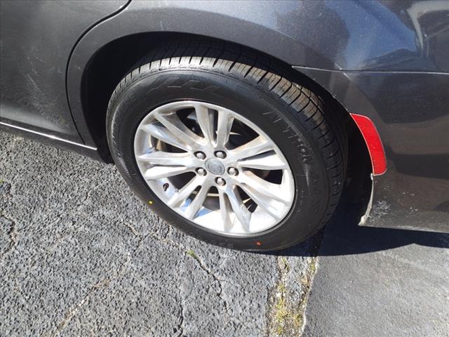 2015 Chrysler 300 C