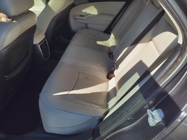 2015 Chrysler 300 C