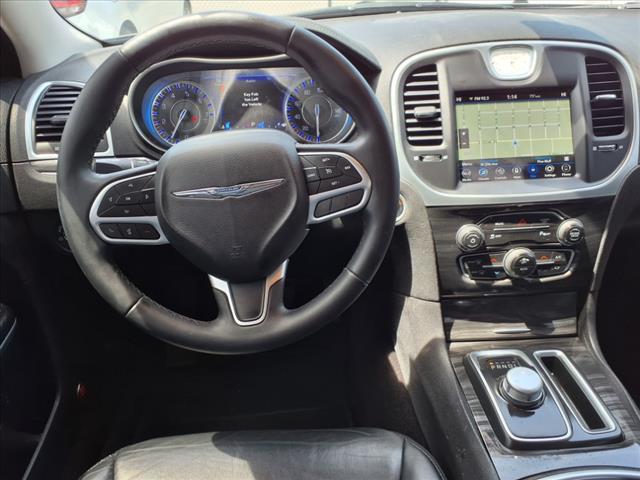 2018 Chrysler 300 Touring L