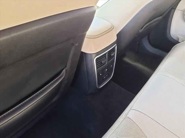 2015 Chrysler 300 C