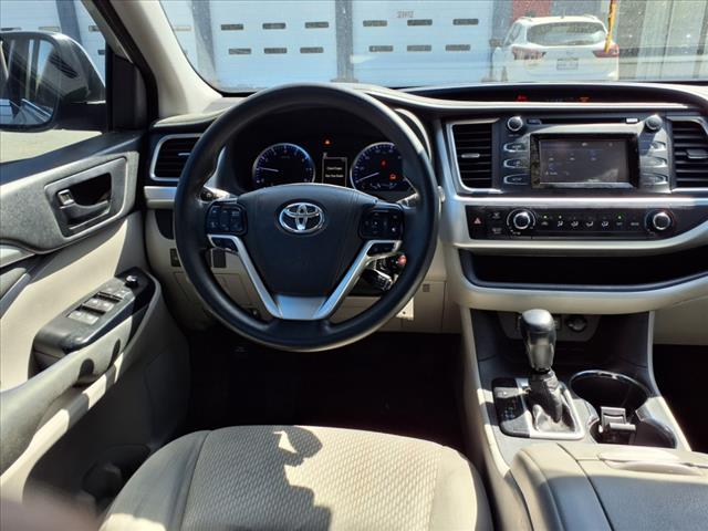 2018 Toyota Highlander LE
