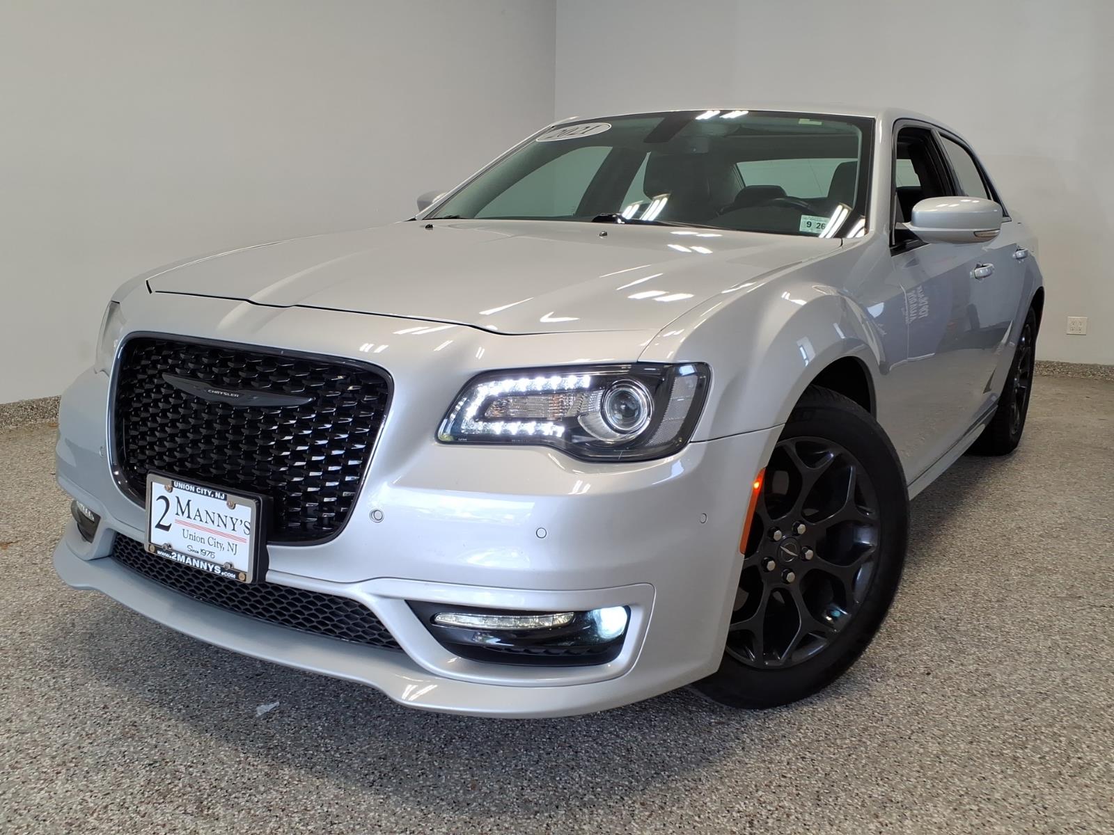 SIL 2021 Chrysler 300 Touring AWD Sedan All-Wheel Drive Automatic